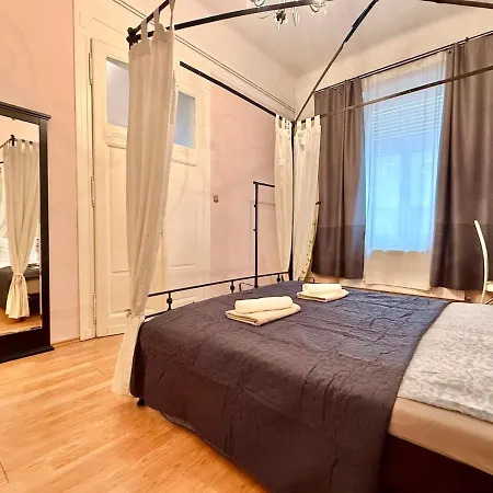 Apartamento Csengery Spacious Ac Wifi *