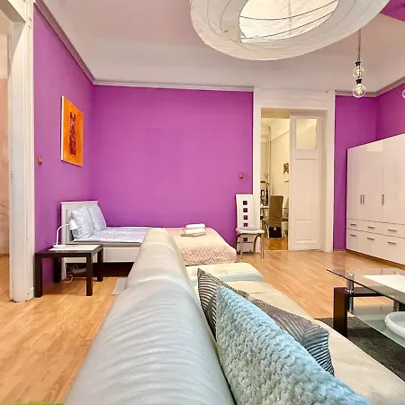 Csengery Spacious Ac Wifi Apartmán