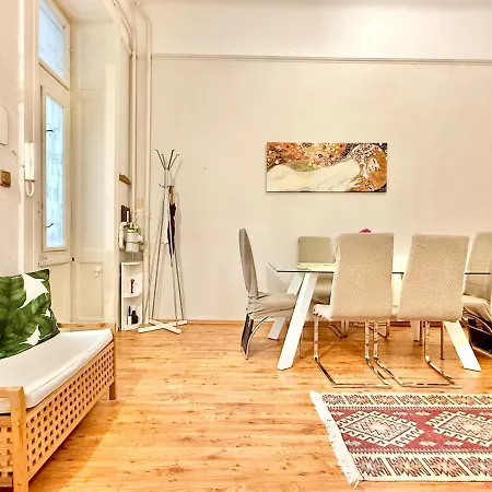 Csengery Spacious Ac Wifi Budapešť